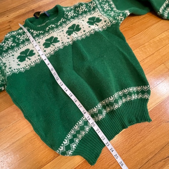 BLARNEY CASTLE Vintage 70’s-80’s Pure Wool shamrock Sweater - Picture 4 of 5